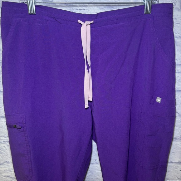 Women’s FIGS Yola Skinny Scrub Pants Digital Grape Size Large High Waisted - Picture 6 of 14